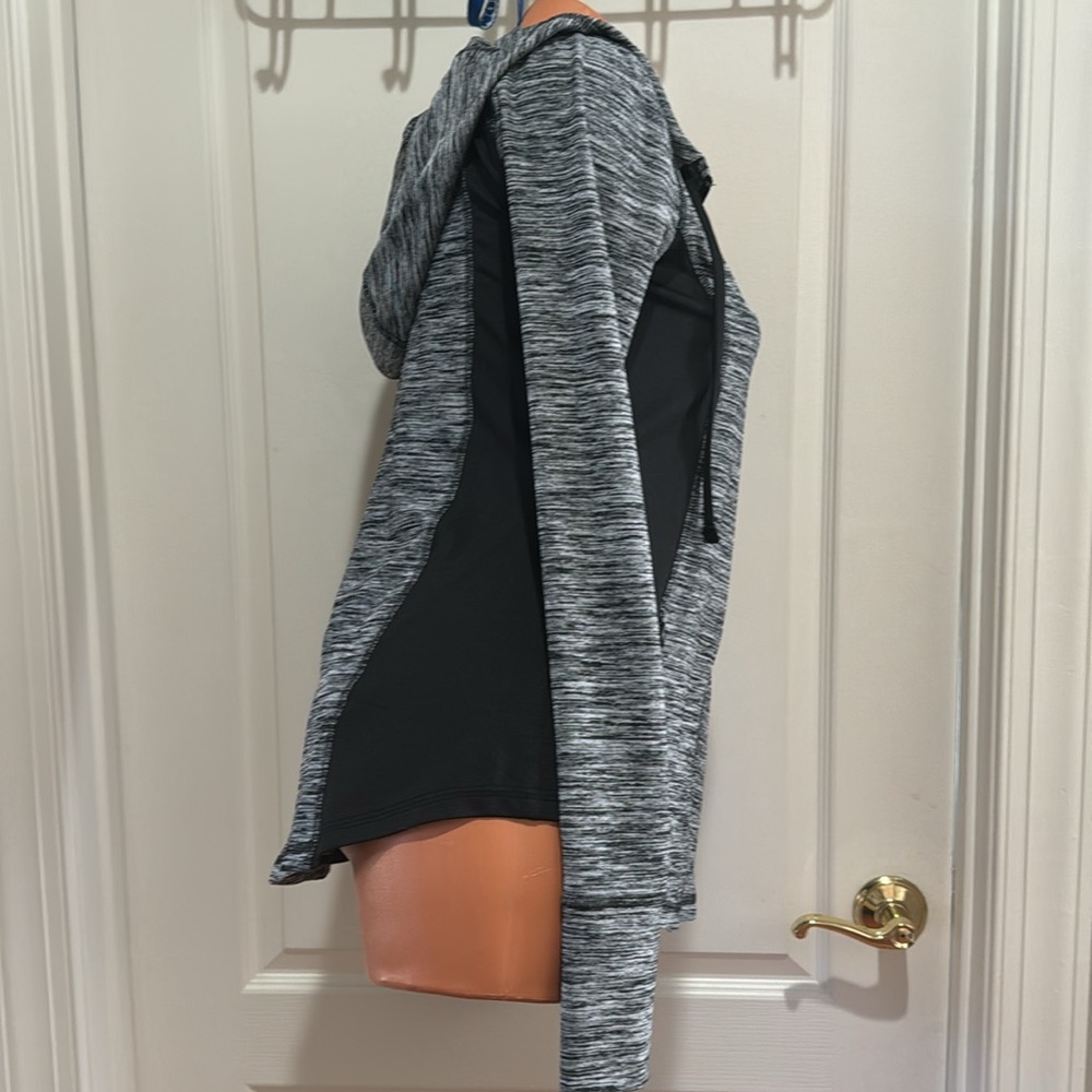 WHBM Athletic Athleisure Black Marled Jacket XS $90 EUC - Picture 6 of 12